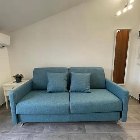 Minu, The Tiny House! * 罗马