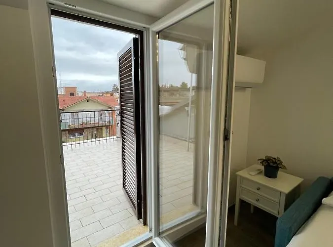 Minu, The Tiny House! Апартаменты Рим