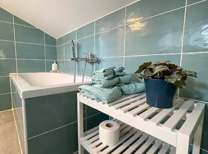 Minu, The Tiny House! Апартаменты